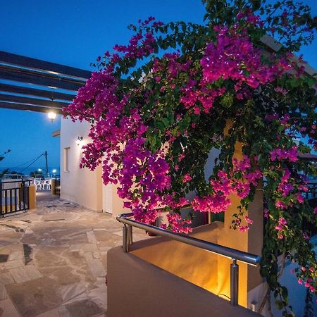 Belvedere Agia Marina Екстериор снимка